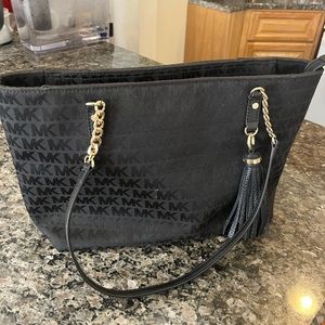 Michael Kors logo bag